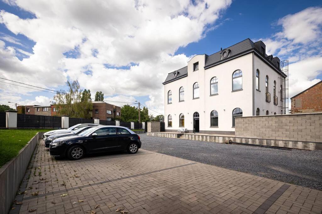 White Castle - Charleroi Airport Bed & Breakfast Ngoại thất bức ảnh