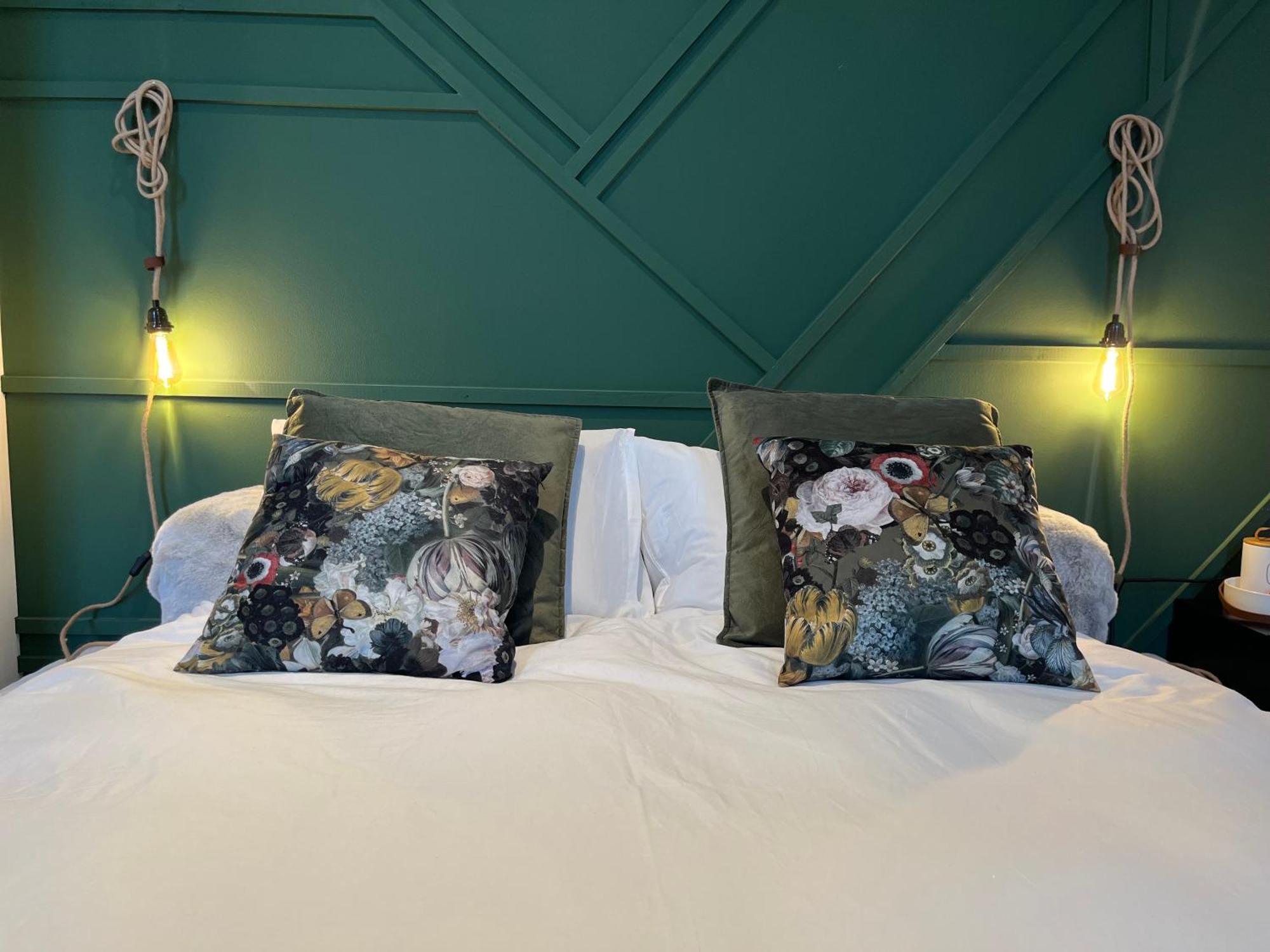 White Castle - Charleroi Airport Bed & Breakfast Ngoại thất bức ảnh