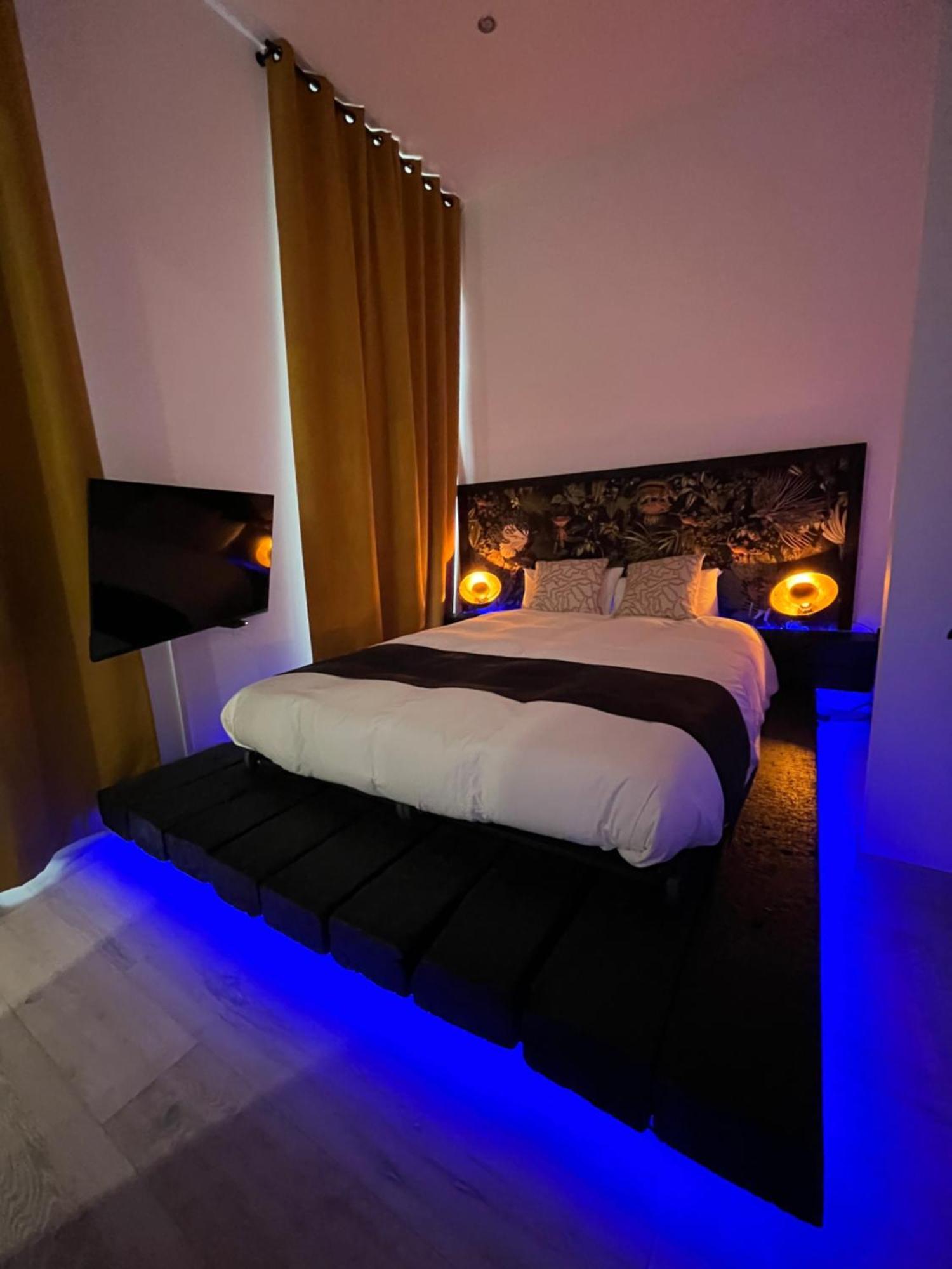 White Castle - Charleroi Airport Bed & Breakfast Ngoại thất bức ảnh