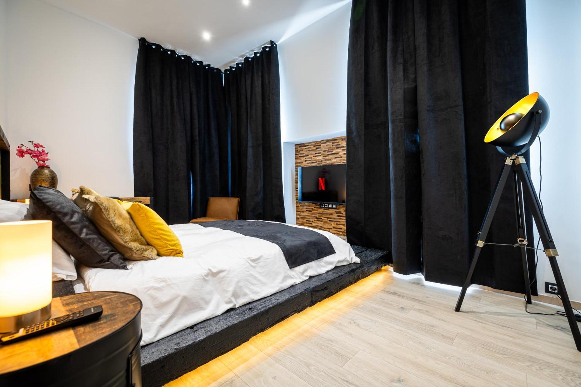 White Castle - Charleroi Airport Bed & Breakfast Ngoại thất bức ảnh